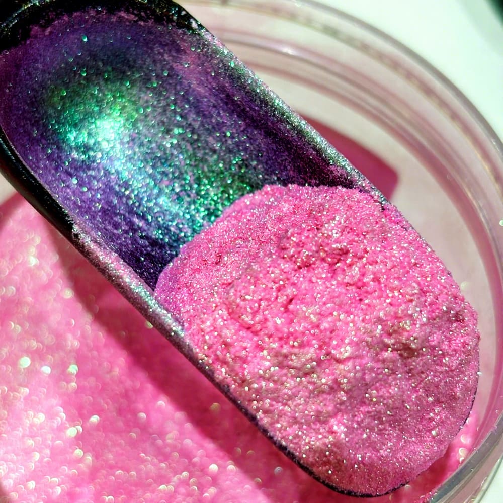 Multichrome Holographic for Eyeshadow & Nail Art — multichrome, holographic pigment