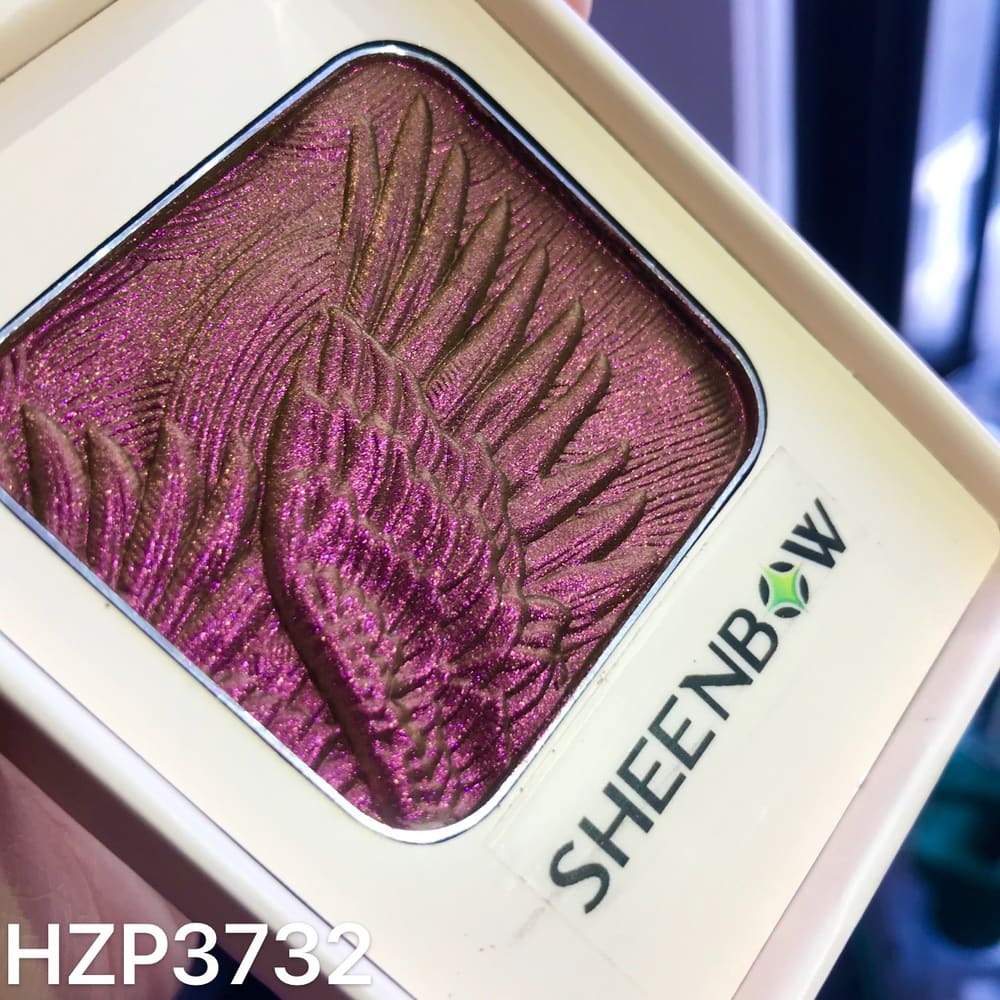 Multichrome Chameleon Color-Shifting for Eyeshadow & Lip Gloss — No.232